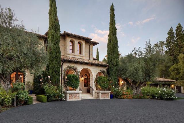 35 Barry Lane, Atherton CA: https://media.crmls.org/mediaz/944dd795-c141-4f9e-93d9-e2ac2ea8d903.jpg