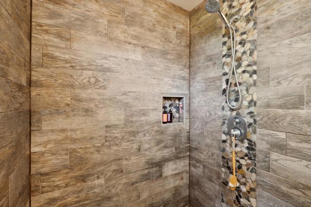 11353 Rocoso Rd, Lakeside CA: https://media.crmls.org/mediaz/944e0b89-8bb7-4055-ad6f-9ce1f9d3683f.jpg