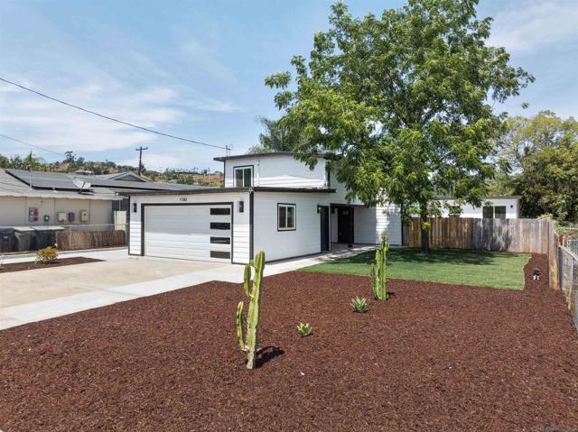 1160 Erica St, Escondido CA: https://media.crmls.org/mediaz/9450f969-4b61-4df6-b1af-64478ecb893e.jpg