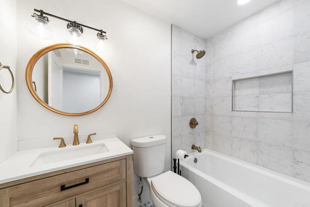 8324 Calle Calzada, San Diego CA: https://media.crmls.org/mediaz/9451a1be-9a22-413d-82f5-9e9e8b1d4755.jpg