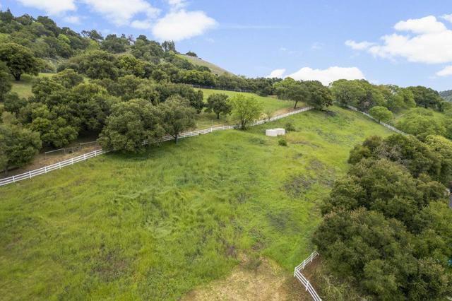14205 Shannon Road, Los Gatos CA: https://media.crmls.org/mediaz/9451cca3-80a5-4b38-9dbc-a691c0b4c269.jpg