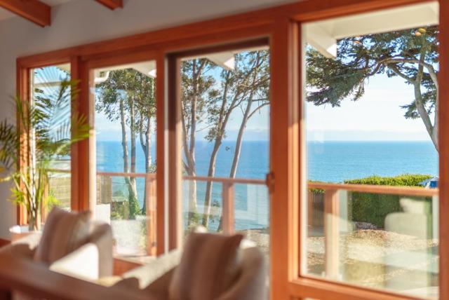 325 Kingsbury Drive, Aptos CA: https://media.crmls.org/mediaz/9453c59e-fd79-4fe0-83ca-c6520d9aa6f5.jpg