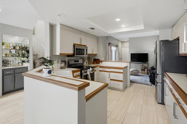 79798 Olympia, La Quinta CA: https://media.crmls.org/mediaz/945401ab-9420-49c8-ab22-ba33cb0ea8d8.jpg