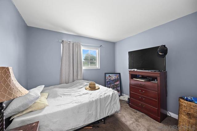 1492 Ilexey Avenue, San Diego CA: https://media.crmls.org/mediaz/945475aa-a5b8-418c-a4c1-590bb080be30.jpg