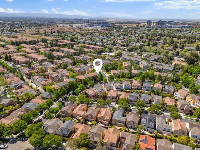 4440 Rivermark Parkway, Santa Clara CA: https://media.crmls.org/mediaz/9456090f-54b4-4858-b407-9695e1f8aaf9.jpg