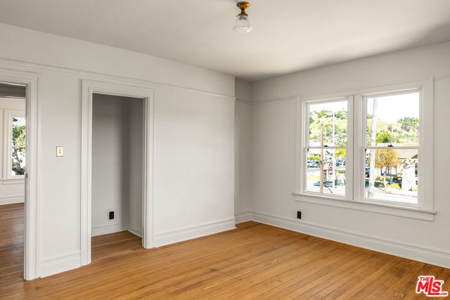 4219 N Figueroa Street, Los Angeles CA: https://media.crmls.org/mediaz/9456439e-2f93-4282-89d4-89720566eeaa.jpg