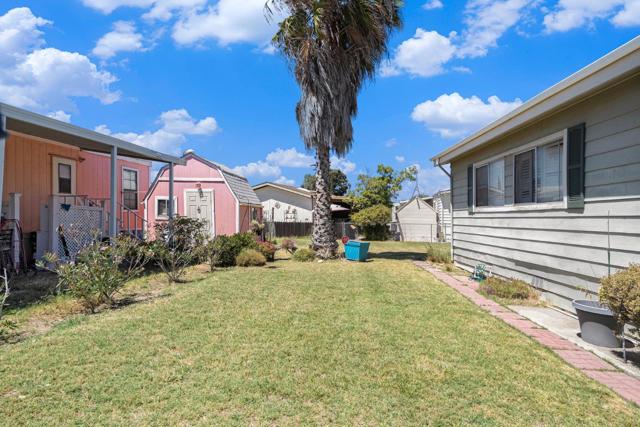 342 Benet Court, Bethel Island CA: https://media.crmls.org/mediaz/94587e6d-53b0-4099-b162-46bcbd106591.jpg