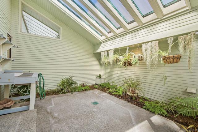 Image 21 of 29 For 5912 La Jolla Blvd