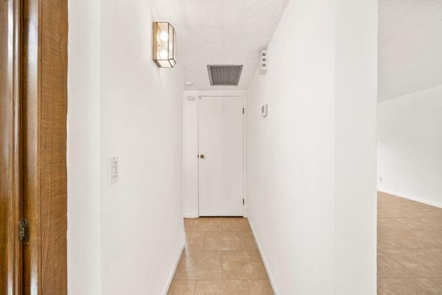 69738 Campana Court, Rancho Mirage CA: https://media.crmls.org/mediaz/9459ac93-0b1e-418e-ad66-ea66208c80bd.jpg