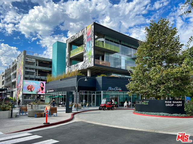 13044 Pacific, Playa Vista CA: https://media.crmls.org/mediaz/9459b7d9-70c7-40f3-a421-e587cf4dd875.jpg