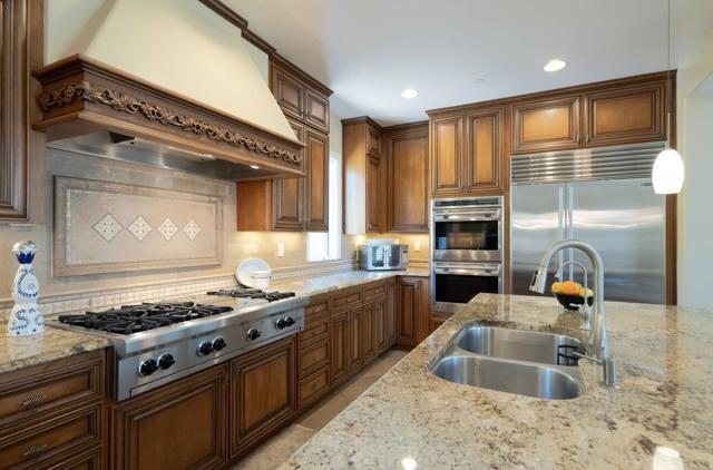 407 Mirador Court, Monterey CA: https://media.crmls.org/mediaz/945a15c1-7cde-4b1d-b0b6-743955a4970a.jpg