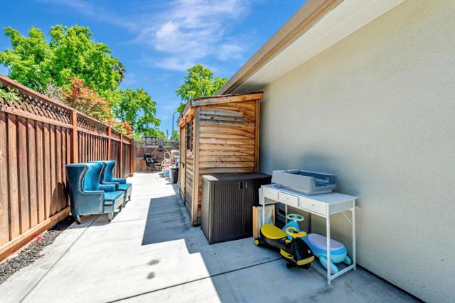 1151 Doralee Way, San Jose CA: https://media.crmls.org/mediaz/945b7455-fb15-41ec-9940-dcb9ec9e1154.jpg