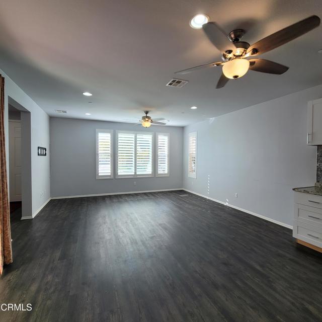 Detail Gallery Image 12 of 31 For 1814 Daffodil Ave, Ventura,  CA 93004 - 3 Beds | 2/1 Baths