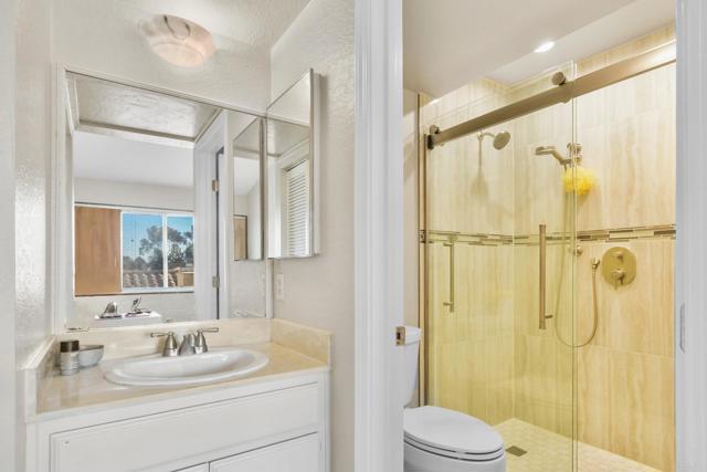 Detail Gallery Image 21 of 23 For 6151 Calle Mariselda #302,  San Diego,  CA 92124 - 2 Beds | 2/1 Baths