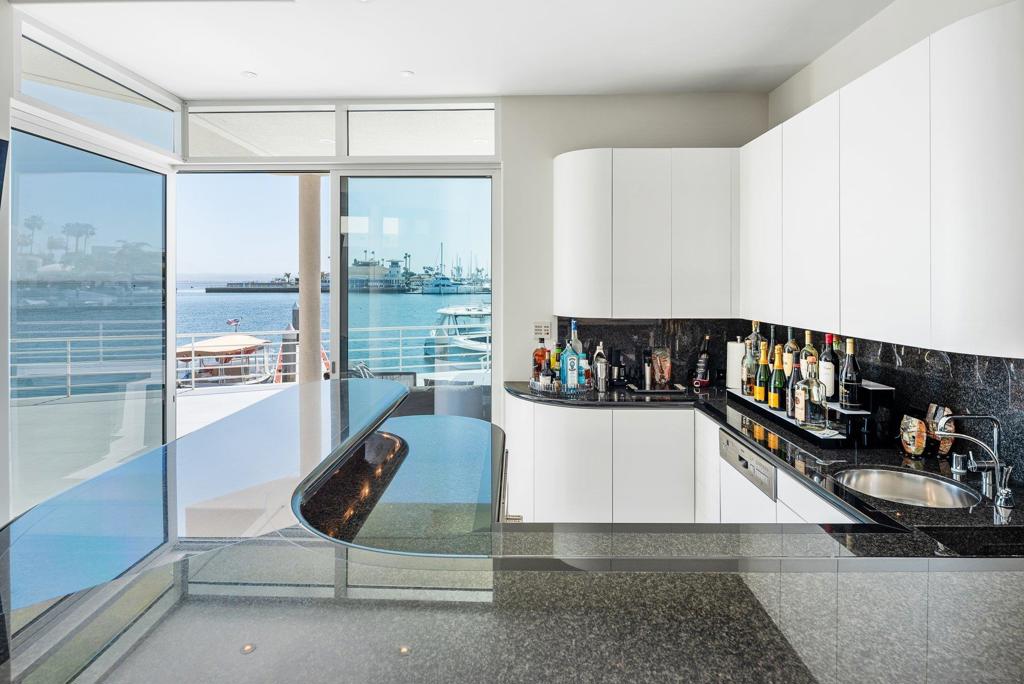 MLS #250039412SD image #52