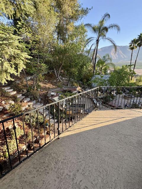 15725 Pauma Valley Drive, Pauma Valley CA: https://media.crmls.org/mediaz/945e6b17-cc5b-43e3-b3ac-1458a1cb26af.jpg