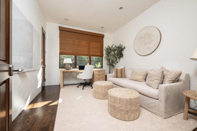 1036 Los Trancos Road, Portola Valley CA: https://media.crmls.org/mediaz/945f4757-7ce0-43ea-8081-a460939cc862.jpg