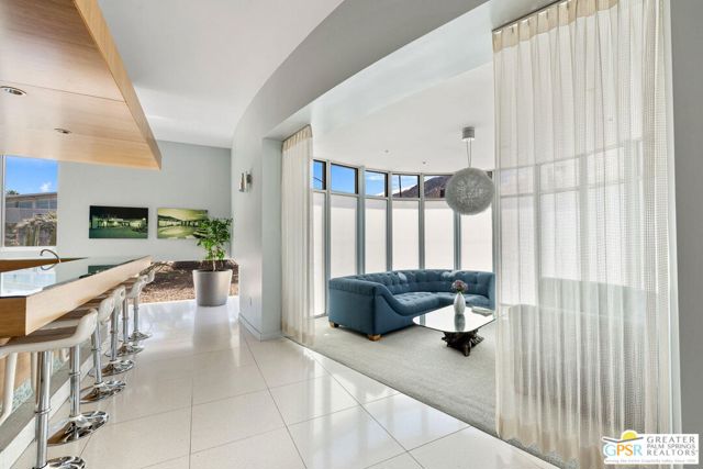 930 E Palm Canyon Drive, Palm Springs CA: https://media.crmls.org/mediaz/94608812-7bb5-4c05-819b-5c2b6edb17c7.jpg