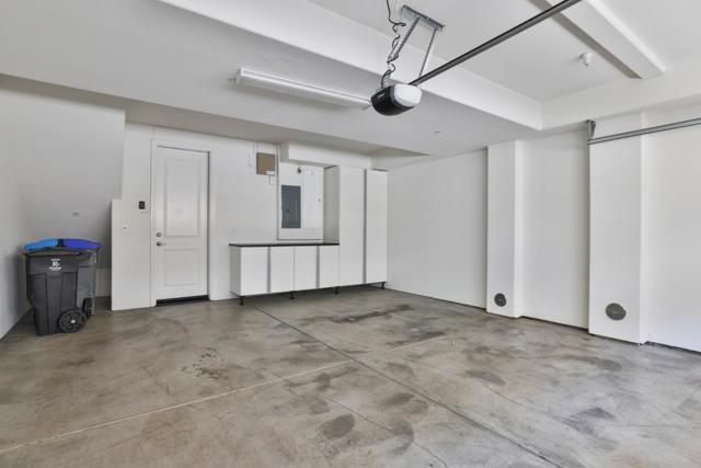 3917 Pyramid Way, Mountain View CA: https://media.crmls.org/mediaz/946194ee-9855-4752-ac59-dc7b9c522518.jpg