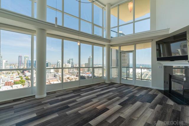 510 1st Ave, San Diego CA: https://media.crmls.org/mediaz/94635812-2042-46eb-9f67-6816c0d38417.jpg