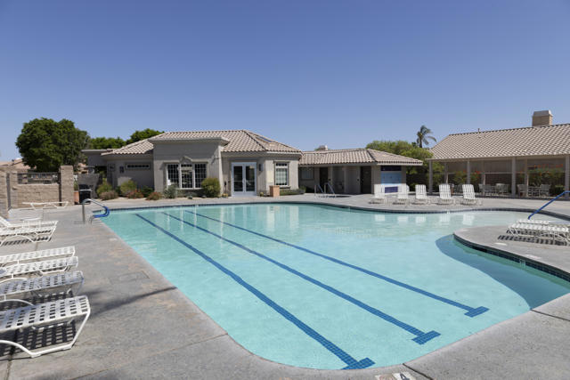 45554 Shaugnessy Drive, Indio CA: https://media.crmls.org/mediaz/94642f4c-0c57-47d9-8b51-c211f0d69c80.jpg