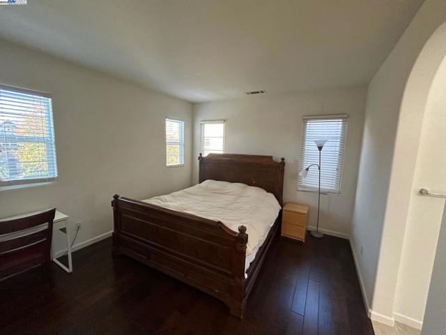 3002 Blackberry Ave, San Ramon CA: https://media.crmls.org/mediaz/94649f43-5abe-4edd-92cc-936c18ff06b3.jpg