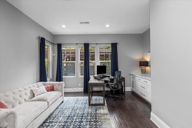 543 Ledge Street, San Marcos CA: https://media.crmls.org/mediaz/9465ca13-ab02-4884-91fa-d737fb393ad3.jpg