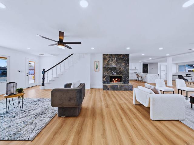 Detail Gallery Image 9 of 60 For 1894 Wedgemere Rd, El Cajon,  CA 92020 - 7 Beds | 5 Baths