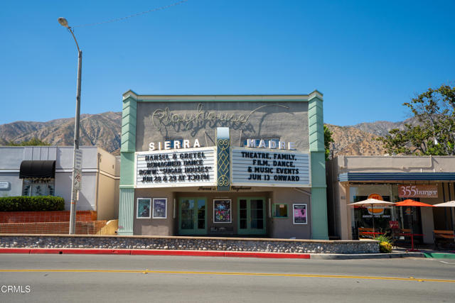 442 Crestvale Drive, Sierra Madre CA: https://media.crmls.org/mediaz/9467786d-128d-4bd9-9ccb-ad1ec6499c5c.jpg