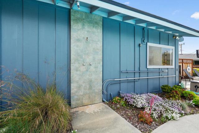 1863 Halterman Avenue, Santa Cruz CA: https://media.crmls.org/mediaz/94679489-91ac-41f8-8ca2-5673ed32fb21.jpg