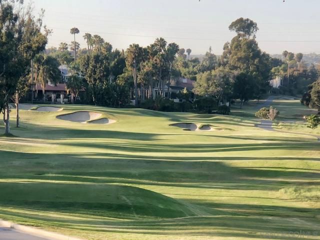 2005 Costa Del Mar Rd, Carlsbad CA: https://media.crmls.org/mediaz/9467c40d-a0ff-432d-bd15-8991065964d9.jpg