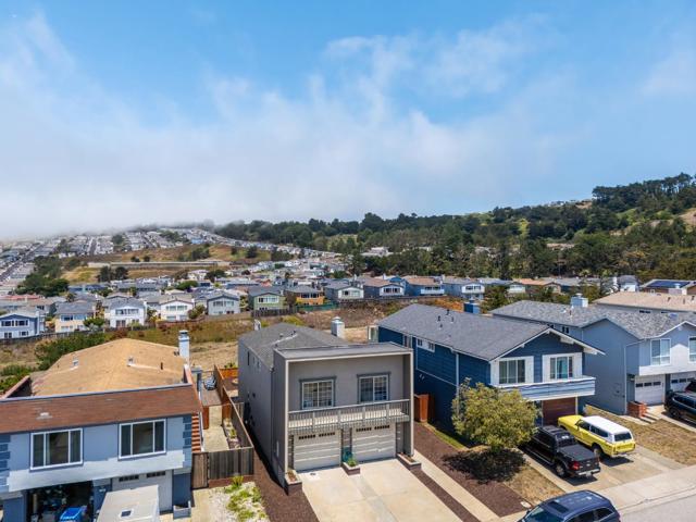 373 Coral Ridge Drive, Pacifica CA: https://media.crmls.org/mediaz/946aa0ef-13b7-429e-b73f-8b25a1213da6.jpg
