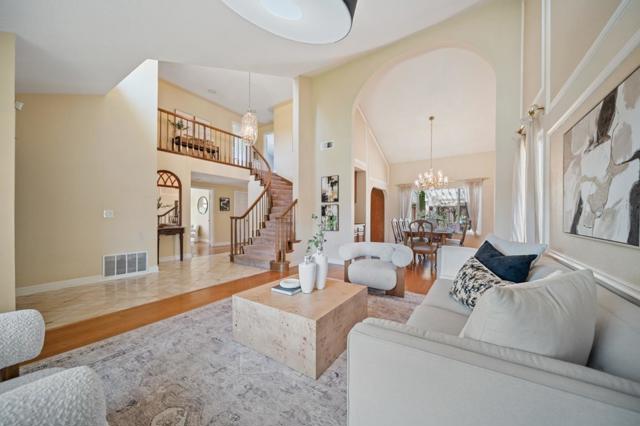 3281 Pinkerton Drive, San Jose CA: https://media.crmls.org/mediaz/946c5493-a942-49c3-a90f-e44aaa6a1ebf.jpg