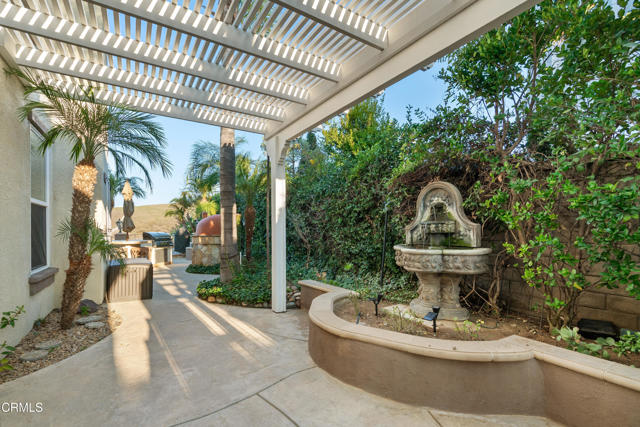 490 Peter Place, Simi Valley CA: https://media.crmls.org/mediaz/946d929b-fa22-44f5-8418-66cb97a274ba.jpg