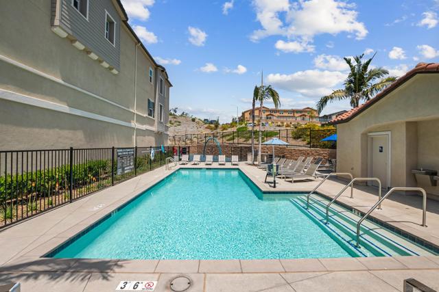 2822 Juniper Berry St, Spring Valley CA: https://media.crmls.org/mediaz/946d9820-af25-4731-bdeb-0878a088c729.jpg