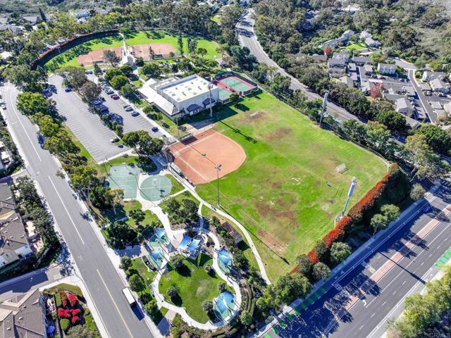 Detail Gallery Image 55 of 64 For 2755 Victoria Ave, Carlsbad,  CA 92010 - 4 Beds | 2/1 Baths