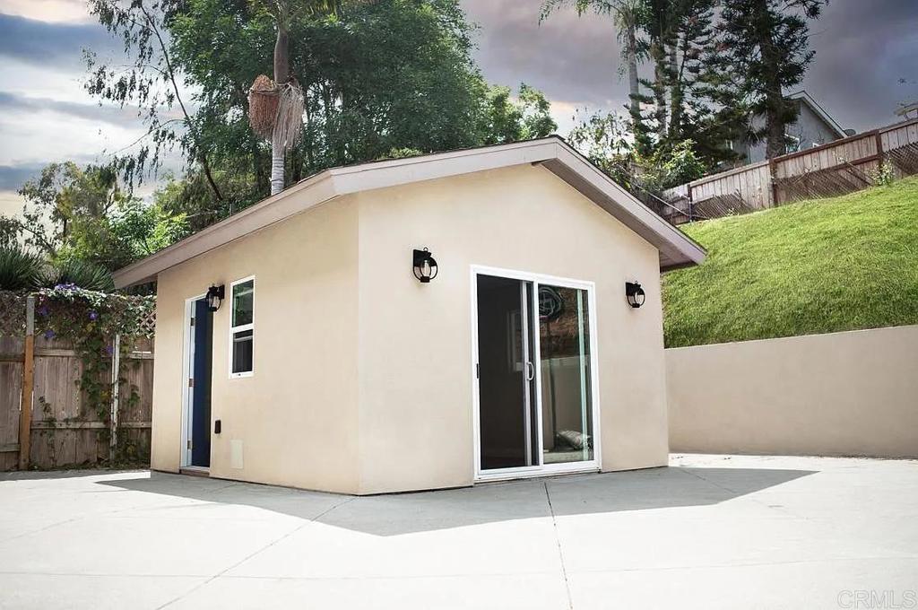 945 Woodgrove Dr Cardiff By The Sea - photo 20