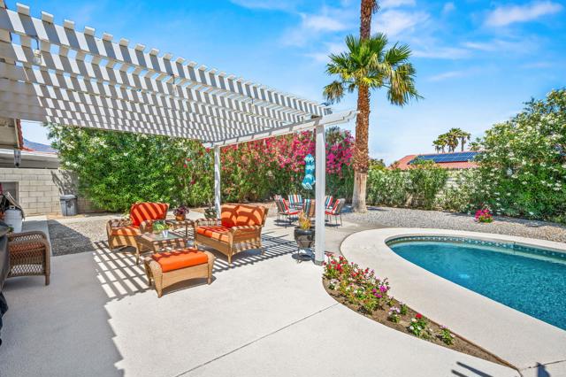 67470 Quijo Road, Cathedral City CA: https://media.crmls.org/mediaz/946ec6b3-f174-4b75-8870-1ddf6842638d.jpg