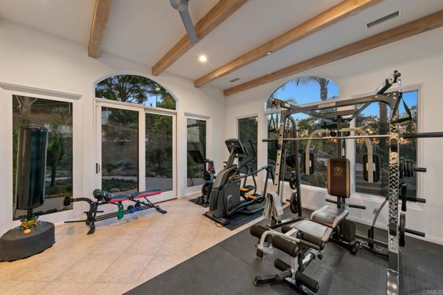 30330 Via Maria Elena, Bonsall CA: https://media.crmls.org/mediaz/946f9862-df8d-4dd1-9d96-17cdee9296fa.jpg