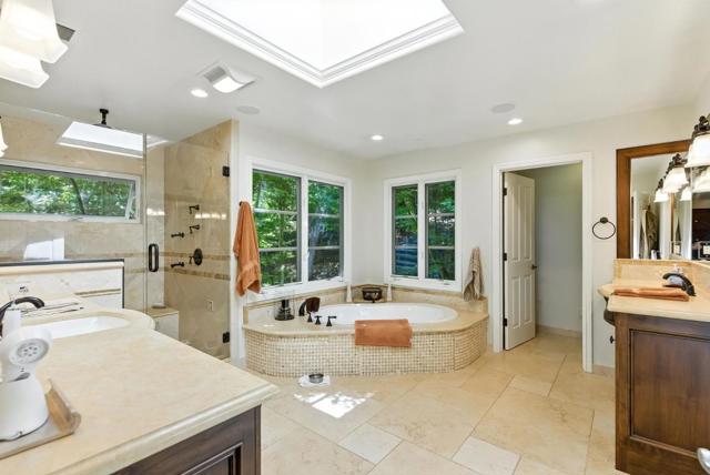 11510 Summit Wood Road, Los Altos Hills CA: https://media.crmls.org/mediaz/9470b47c-70eb-49b7-82e6-56d0fdaaa409.jpg