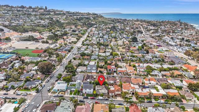 Detail Gallery Image 19 of 21 For 627 Arenas St., La Jolla,  CA 92037 - 3 Beds | 3 Baths