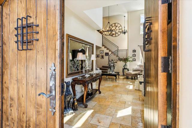 17666 Winding Creek Road, Salinas CA: https://media.crmls.org/mediaz/9472031f-5031-484b-b50d-79de95a86e42.jpg