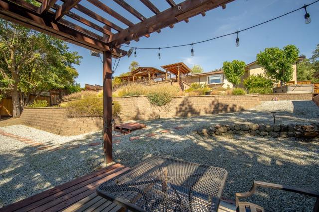 25 Adeline Drive, Walnut Creek CA: https://media.crmls.org/mediaz/94727b14-74e9-43a0-9f24-19e55df65908.jpg