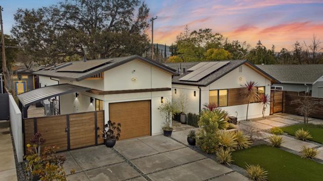 104 Oak Park Drive, Los Gatos CA: https://media.crmls.org/mediaz/9473590d-396b-4e51-b4a9-ae9920e378db.jpg