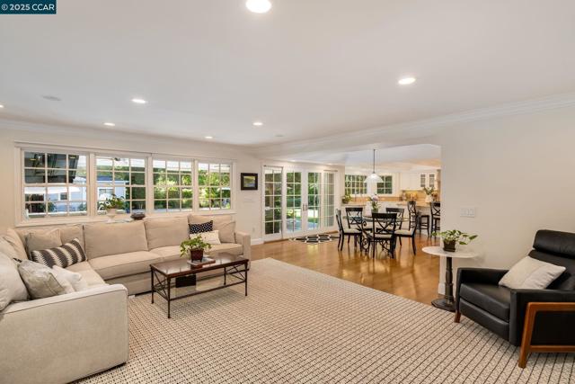222 Still Creek Rd, Danville CA: https://media.crmls.org/mediaz/94744eb7-bb45-4215-9160-1a176b768916.jpg