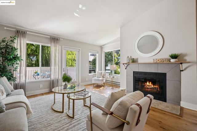 96 Bayside Ct, Richmond CA: https://media.crmls.org/mediaz/9474d705-5a17-44df-8b8b-8558cd542156.jpg