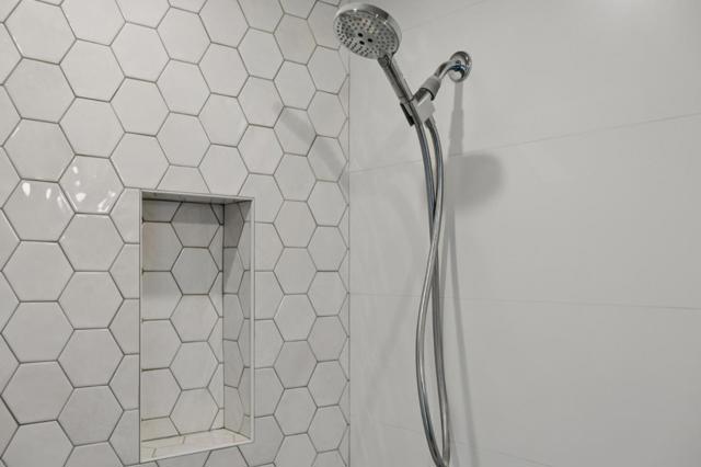 1433 Floribunda Avenue, Burlingame CA: https://media.crmls.org/mediaz/94762fa2-3c5e-4a1c-9636-ba29e26ef013.jpg