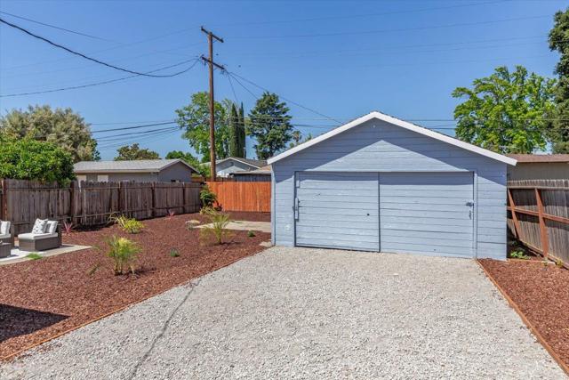535 Menker Avenue, San Jose CA: https://media.crmls.org/mediaz/9476f00a-f667-4b2c-8de5-d3d69af2ff3f.jpg