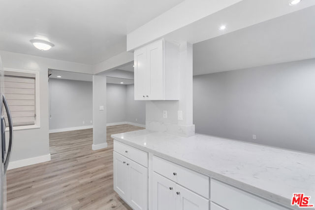 210 Lucia Avenue, Redondo Beach, California 90277, ,Residential Income,For Sale,Lucia,25560479