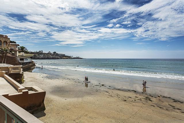 1920 Spindrift Drive, La Jolla CA: https://media.crmls.org/mediaz/947a839f-a60b-4fe4-b395-7f3ce8026001.jpg